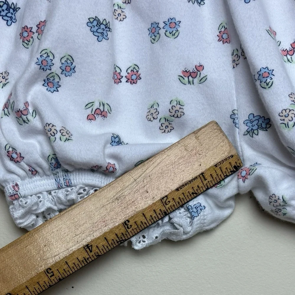 Vintage Oshkosh Baby B'gosh Floral diaper Cover Bloomers Size 24 Mos Lace Trim